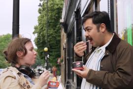 Маринованный лук и соус шрирача: мороженое с непривычным вкусом предлагают в Лондоне