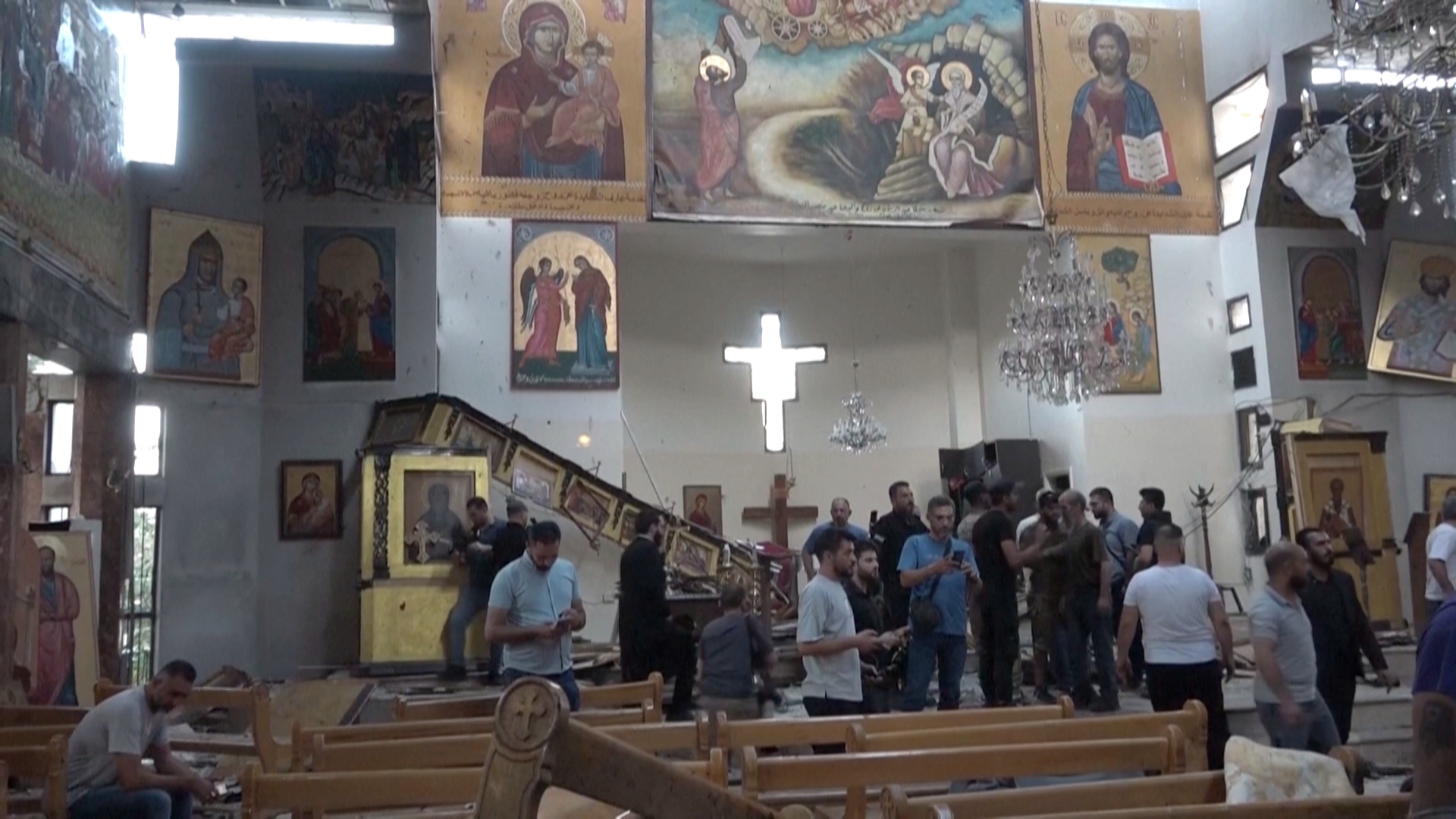 Террорист-смертник подорвал себя в церкви в Дамаске: не менее 22 погибших Террорист-смертник подорвал себя в церкви в Дамаске: не менее 22 погибших