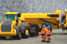 Копию подводного тоннеля, который соединит Данию с Германией, сделали из Lego