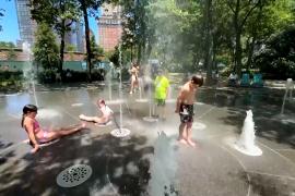 Три дня экстремальной жары переживают в Нью-Йорке