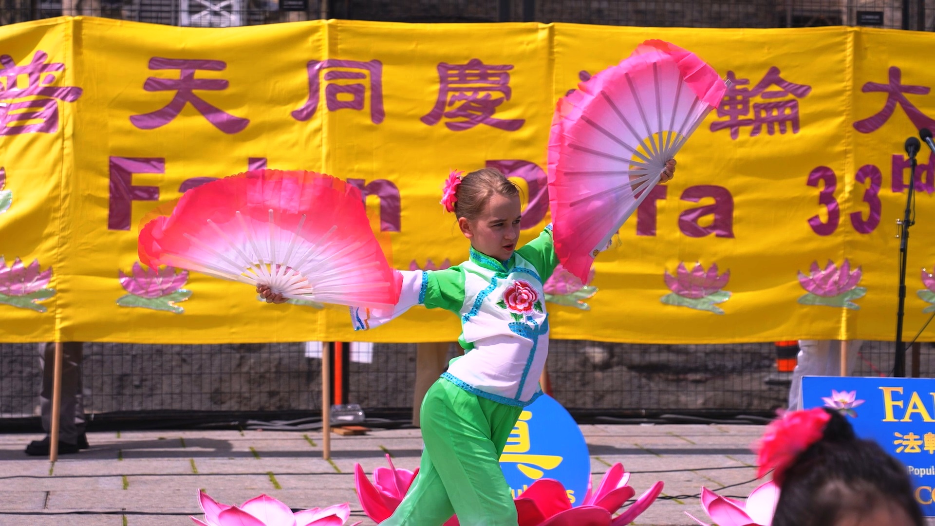 Как цигун помогает семье из Канады сохранять гармонию и избавляться от стресса Как цигун помогает семье из Канады сохранять гармонию и избавляться от стресса