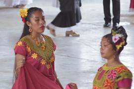 Мексиканский мэр женился на крокодиле ради урожая и мира