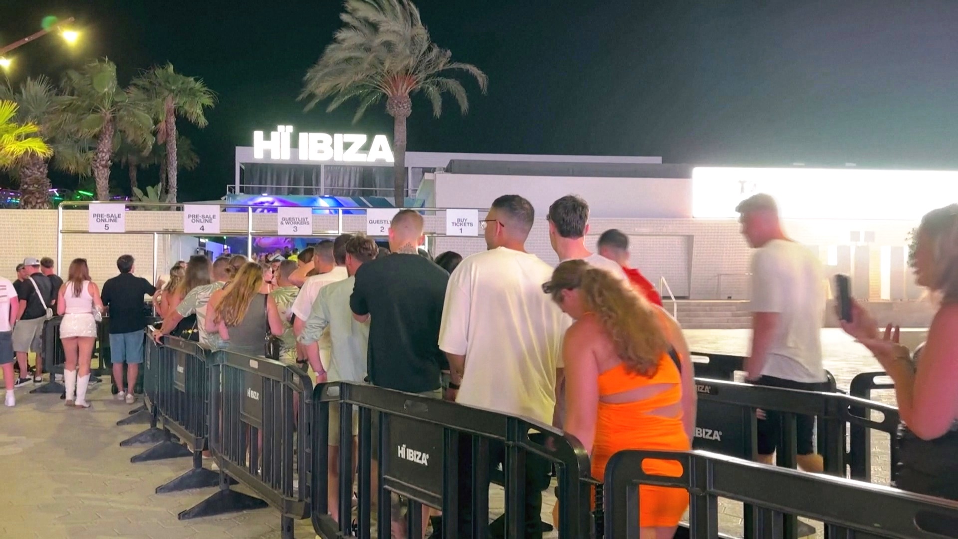 Жилищный кризис на Ибице – обратная сторона райской жизни на острове Жилищный кризис на Ибице – обратная сторона райской жизни на острове