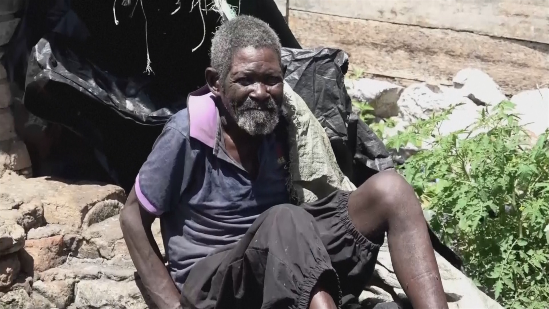 На Острове призраков в Уганде рыбаки живут в гармонии с природой На Острове призраков в Уганде рыбаки живут в гармонии с природой