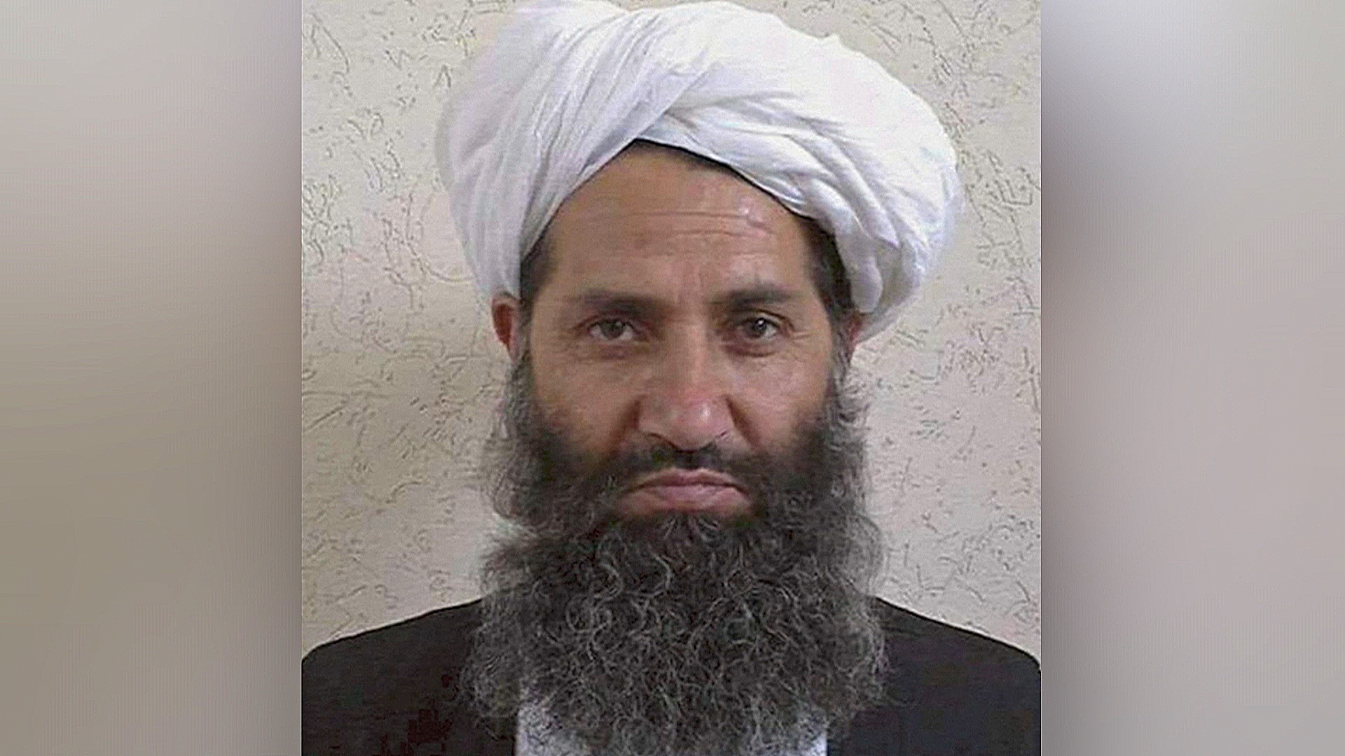 МУС объявил в розыск лидеров Талибана за угнетение женщин