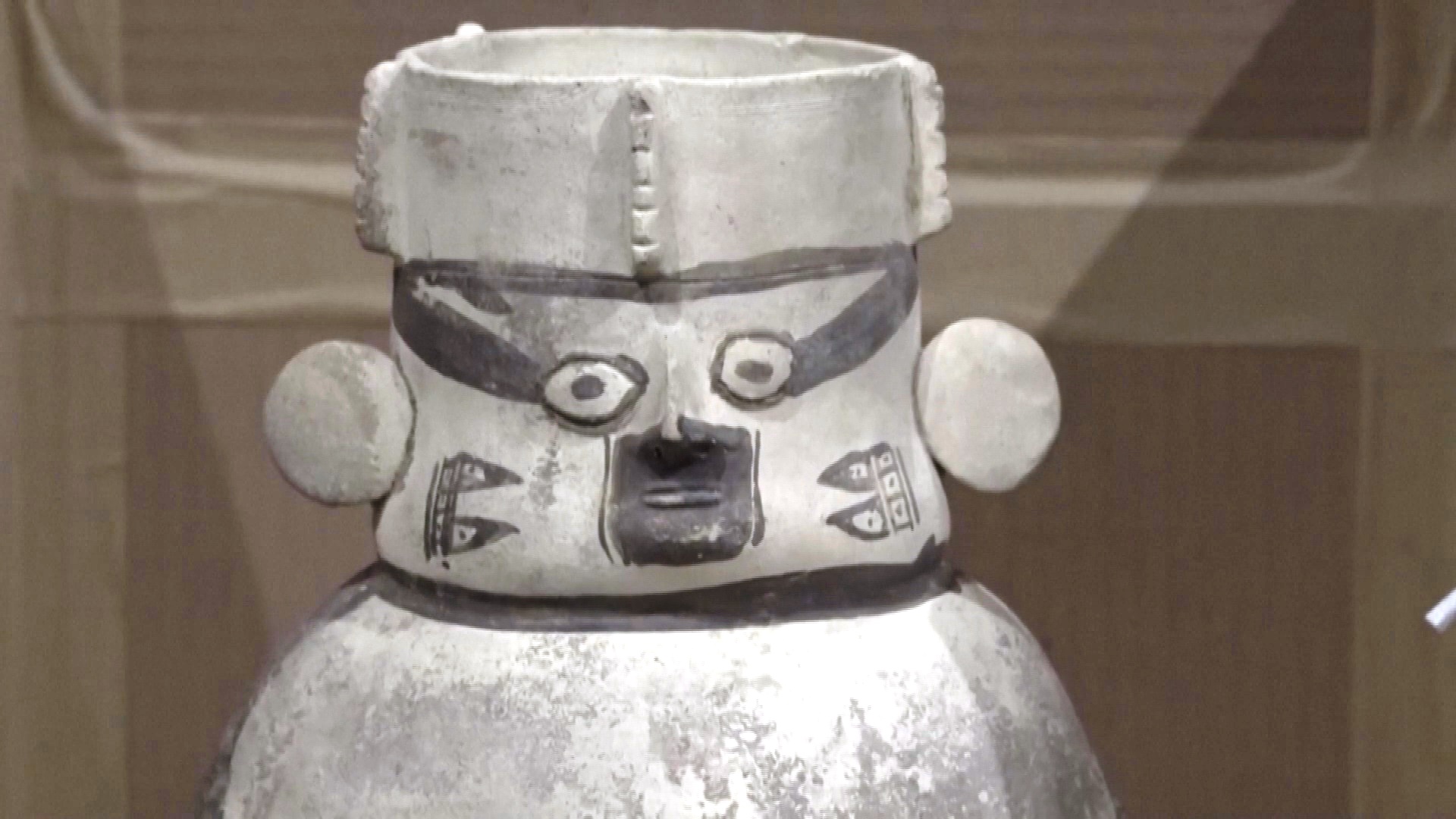 Чили вернула Перу 19 украденных археологических артефактов Чили вернула Перу 19 украденных археологических артефактов