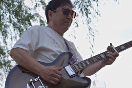 Музыка против старения: как игра на инструментах помогает сохранить мозг