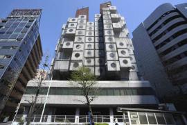 Часть знаменитой капсульной башни «Накагин» из Токио выставили в Нью-Йорке