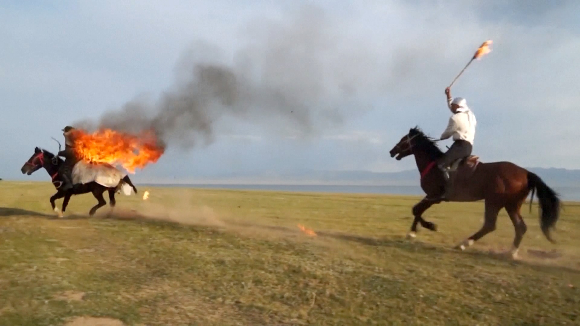 Кыргызстан принял международный конный марафон «Галоп» Кыргызстан принял международный конный марафон «Галоп»