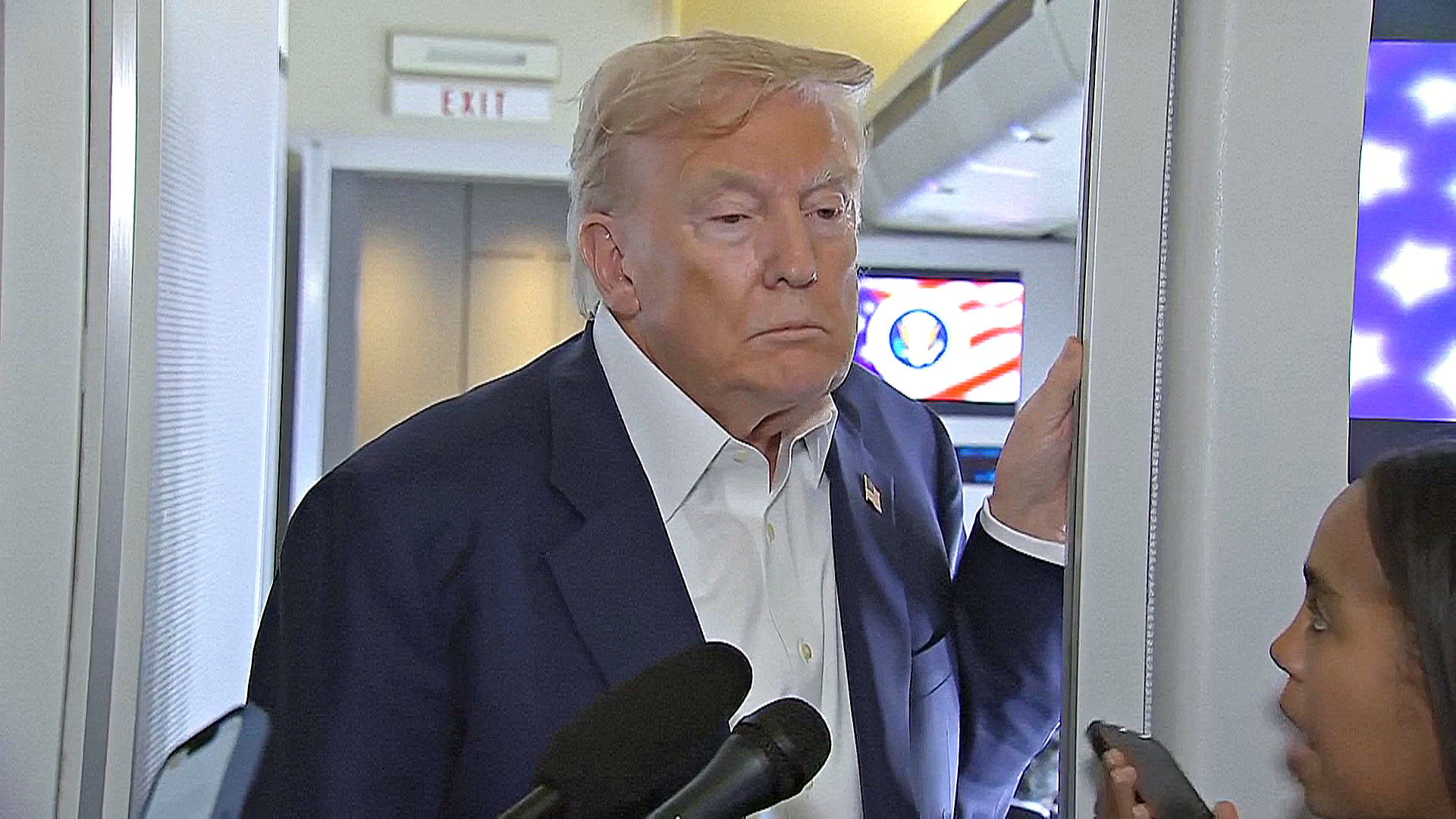 Трамп рассчитывает встретиться с Си Цзиньпином до конца года Трамп рассчитывает встретиться с Си Цзиньпином до конца года