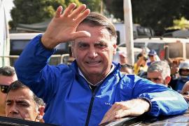 Бразилия поместила экс-президента Жаира Болсонару под домашний арест