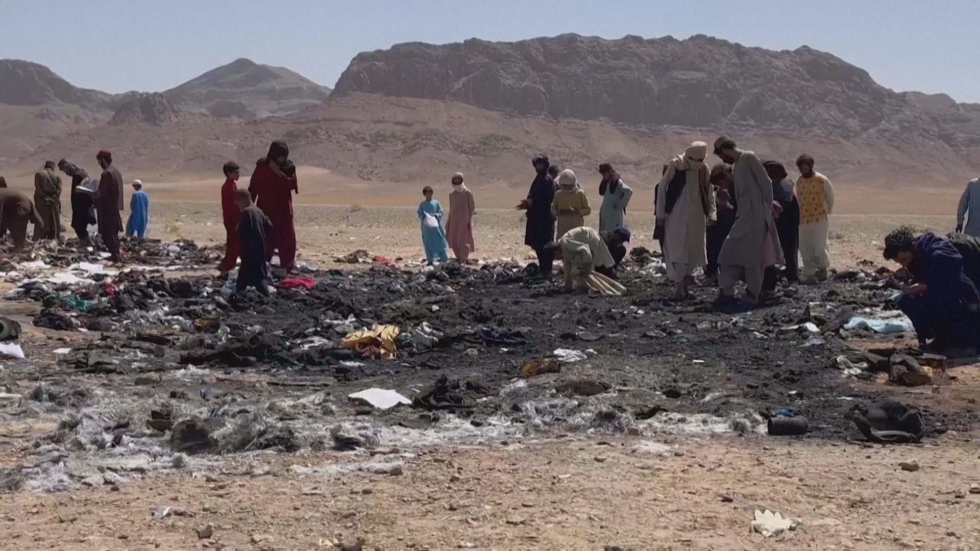 Автобус попал в ДТП в Афганистане: 79 погибших Автобус попал в ДТП в Афганистане: 79 погибших