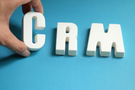 Интеграция CRM-систем с сервисами рассылки: кейсы и инструменты