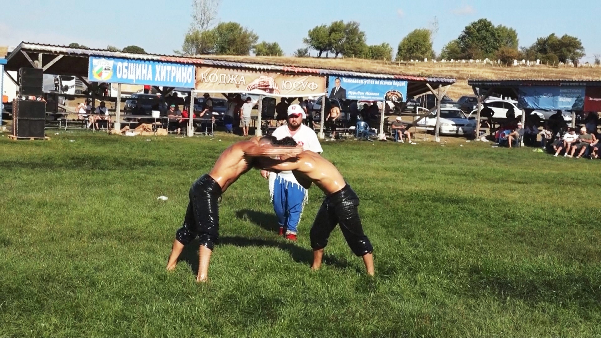 Состязания по масляной борьбе провели в Болгарии