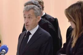 Экс-президенту Франции Николя Саркози дали 5 лет тюрьмы за «сговор с Каддафи»