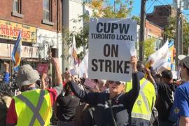 Канадские почтовые служащие бастуют уже неделю