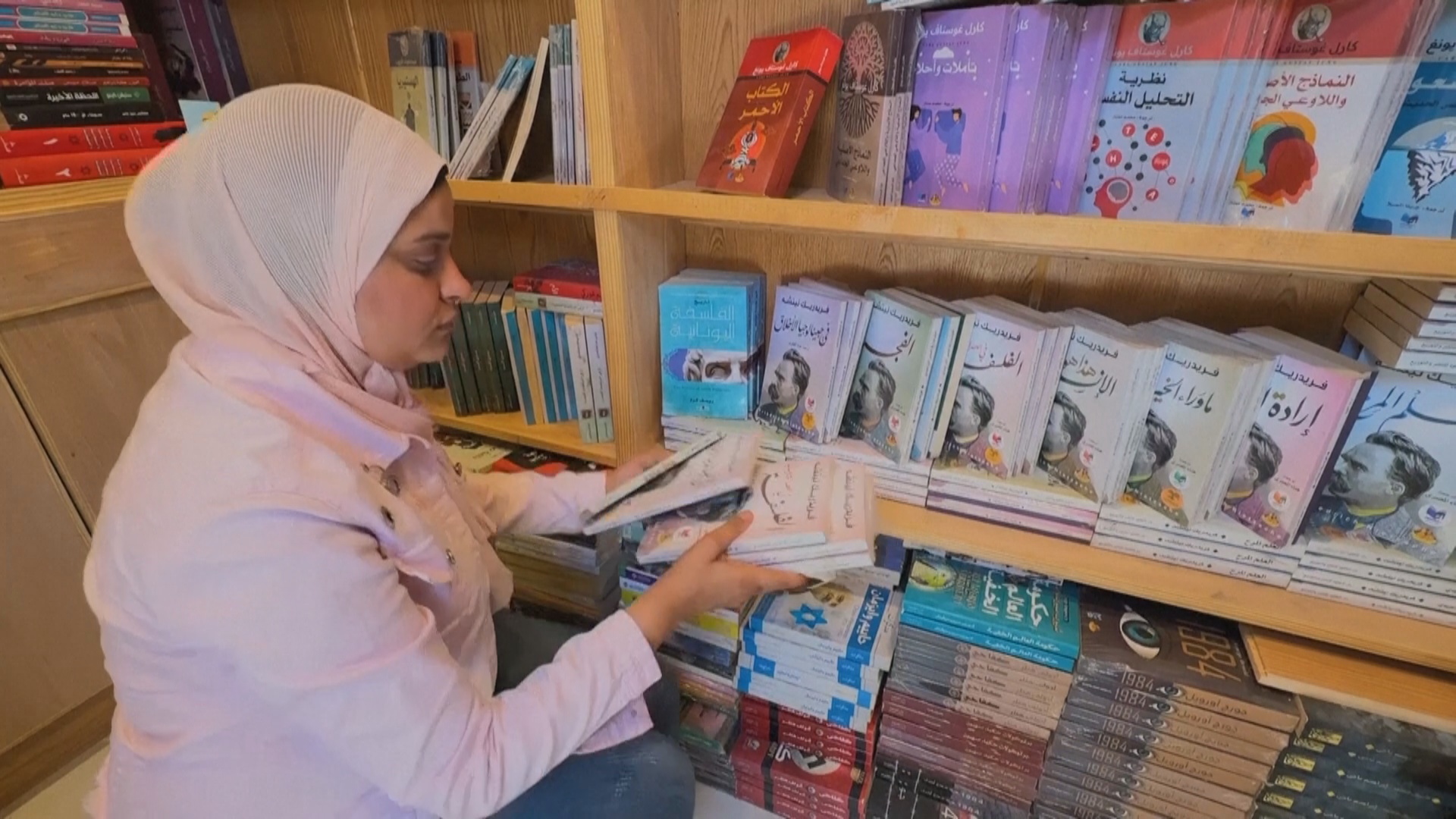 Старинный книжный рынок Аль-Азбакея в Каире преобразился