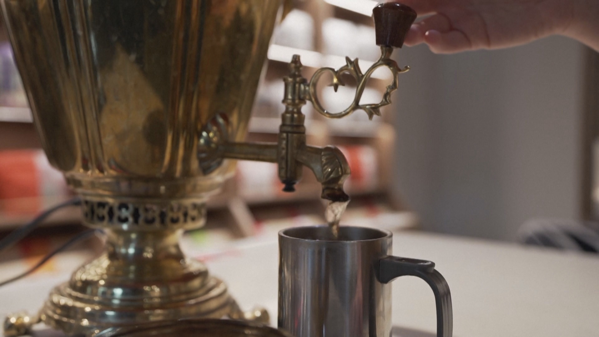 Чайные против кофеен: возродится ли в России старинная культура чаепития?