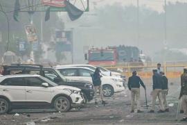 Взрыв у Красного форта в Дели расследуют как теракт