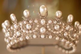 Найдут ли драгоценности, украденные из Лувра?