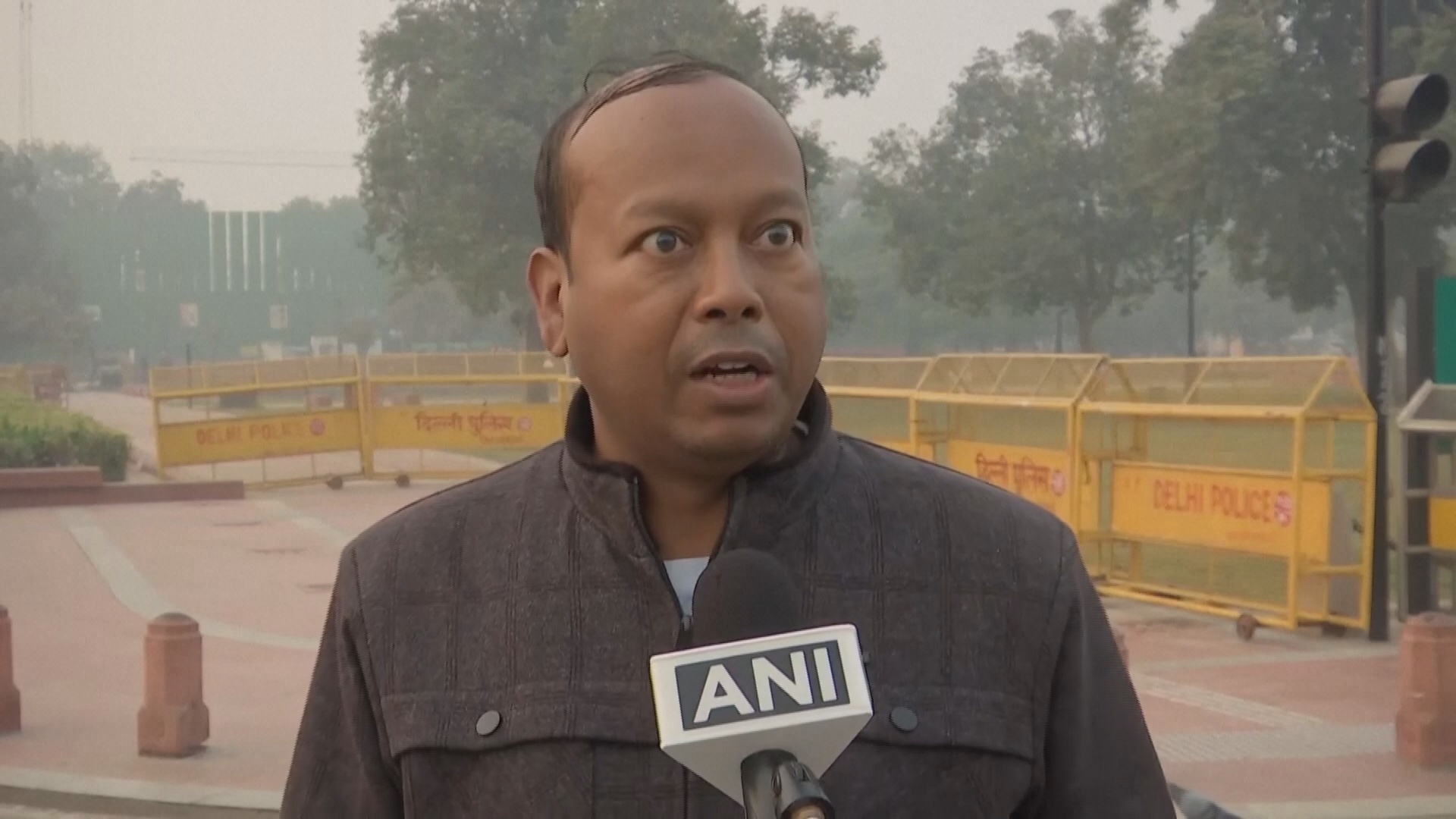 В столице Индии снова нечем дышать