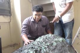 Военное руководство Мадагаскара нашло изумруд весом 300 кг во дворце президента