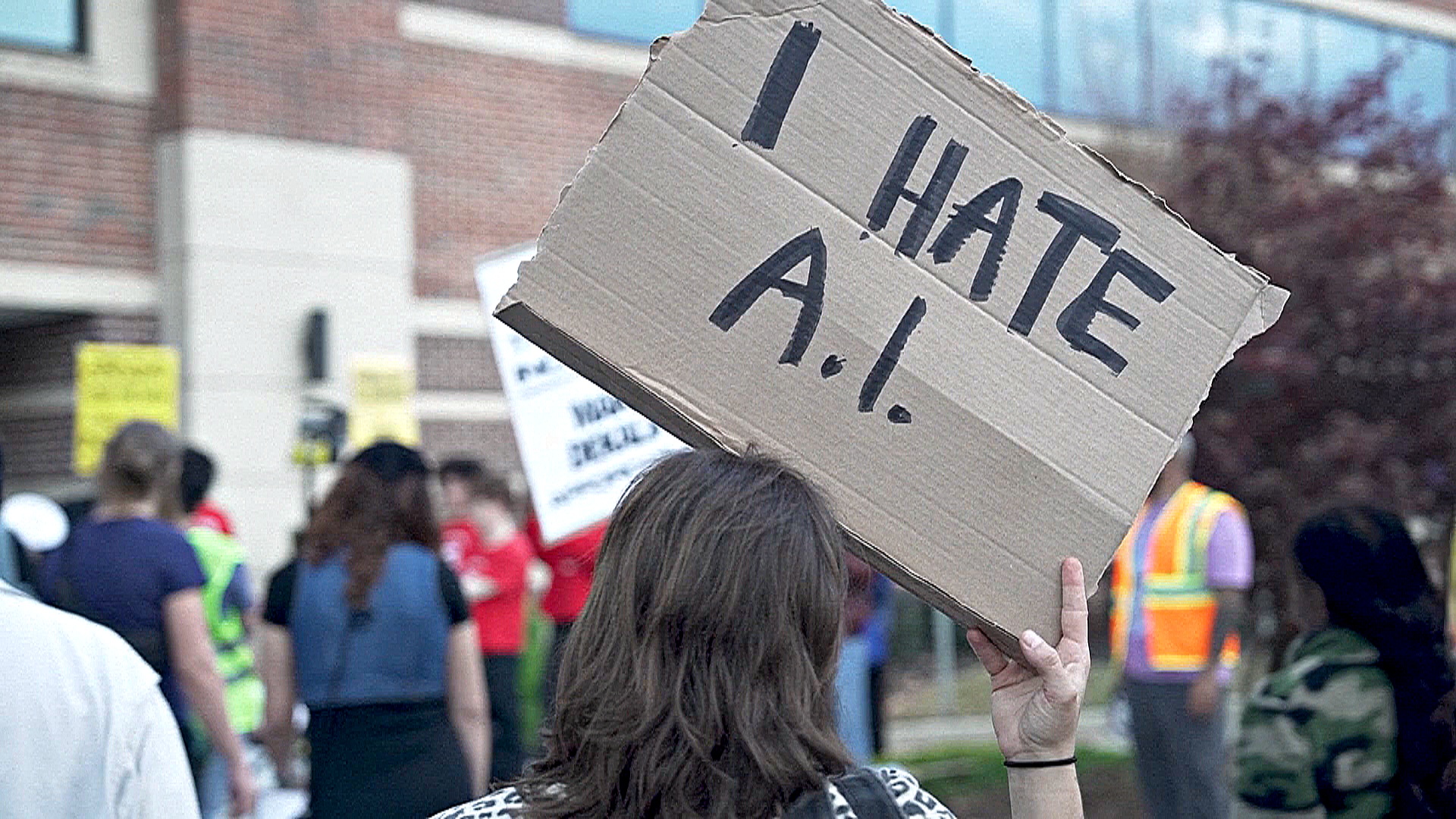Жители Джорджии протестуют против гипермасштабного центра обработки данных площадью в 9 гектаров Жители Джорджии протестуют против гипермасштабного центра обработки данных площадью в 9 гектаров