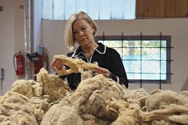 Хорватка превращает шерстяные отходы в экологичное удобрение