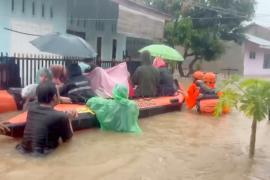 Наводнения на Суматре: не менее 10 погибших