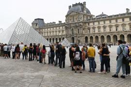Лувр повысит цену билета на 45% для гостей не из стран ЕС