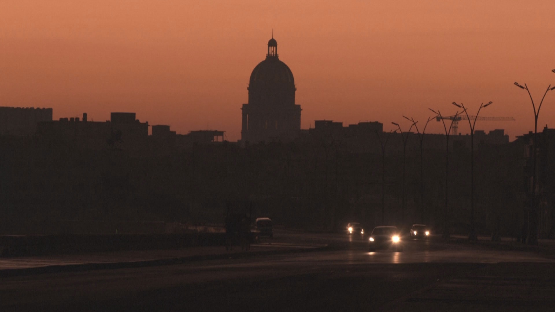 На Кубе после очередной аварии в энергосистеме восстанавливают электроснабжение