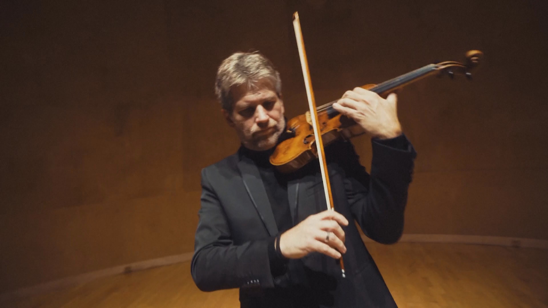 Редкую скрипку Гварнери дель Джезу выставят на аукцион в Париже Редкую скрипку Гварнери дель Джезу выставят на аукцион в Париже