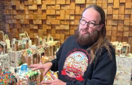 Шеф-повар из Нью-Йорка создал пряничную деревню из 755 домиков