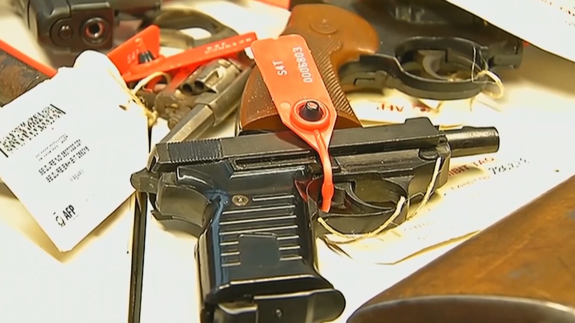 В Австралии ужесточат законы об оружии и протестах после теракта на пляже Бонди