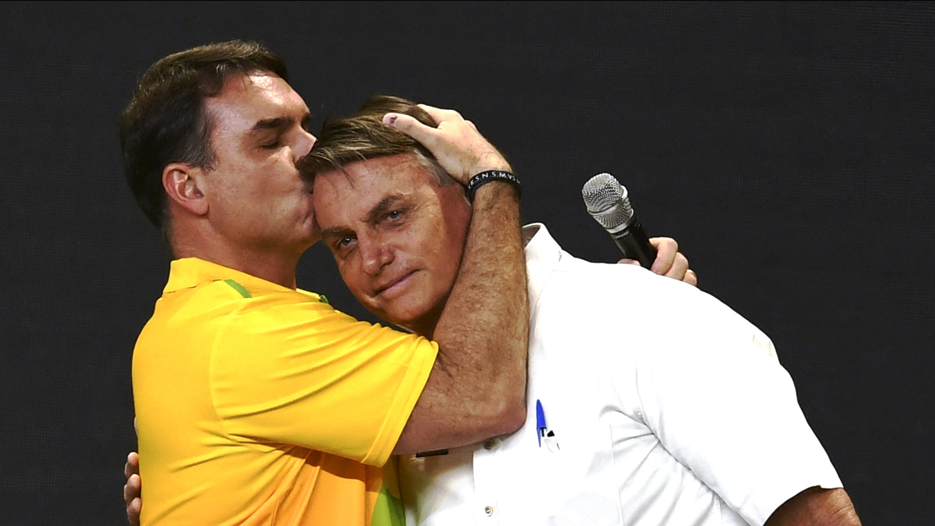 Жаир Болсонару поддержал участие сына в президентских выборах 2026 года в Бразилии