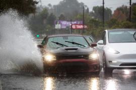 На Калифорнию в Рождество обрушились наводнения и оползни