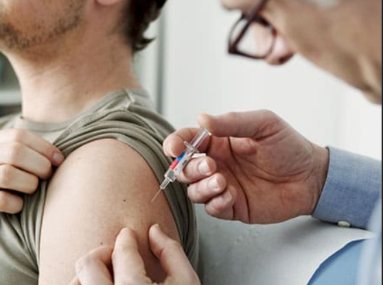 Преимущества лечения алкоголизма в наркологической клинике: современный подход к избавлению от зависимости