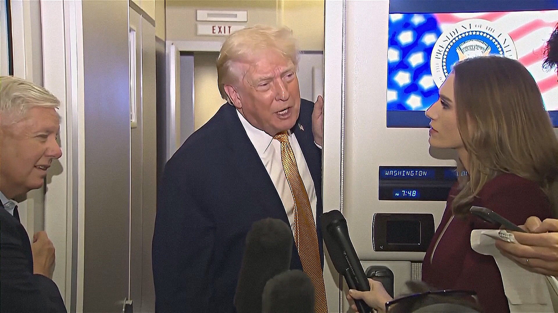 Дональд Трамп заявил, что США будут «руководить» Венесуэлой