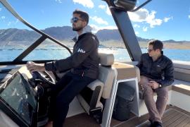 Стартап из Калифорнии построил электрический катер для вейкбординга