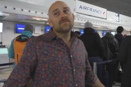 В крупнейшем аэропорту Франции отменяют рейсы из-за снегопада