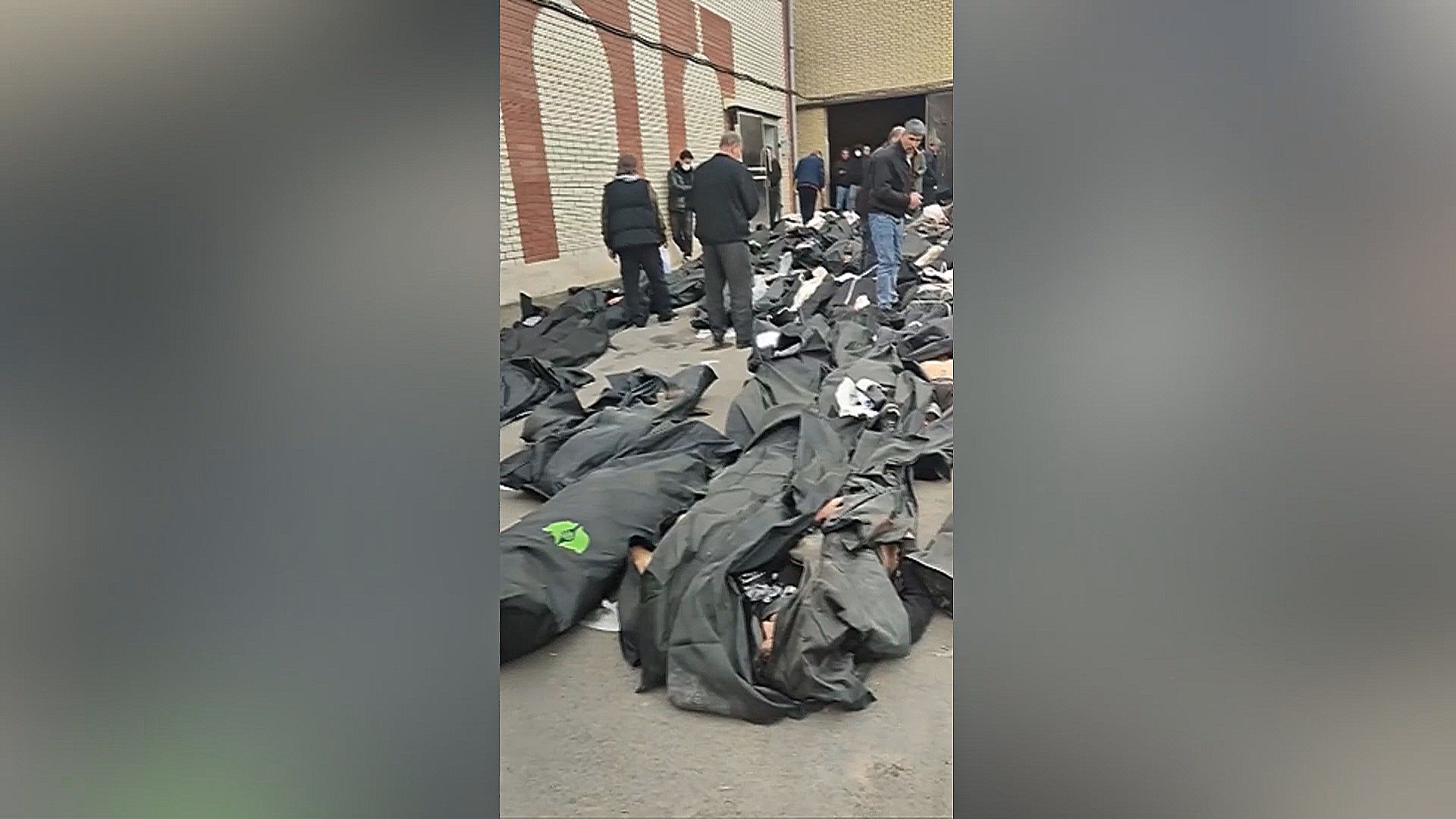 Тела лежат на улицах: протесты в Иране продолжаются