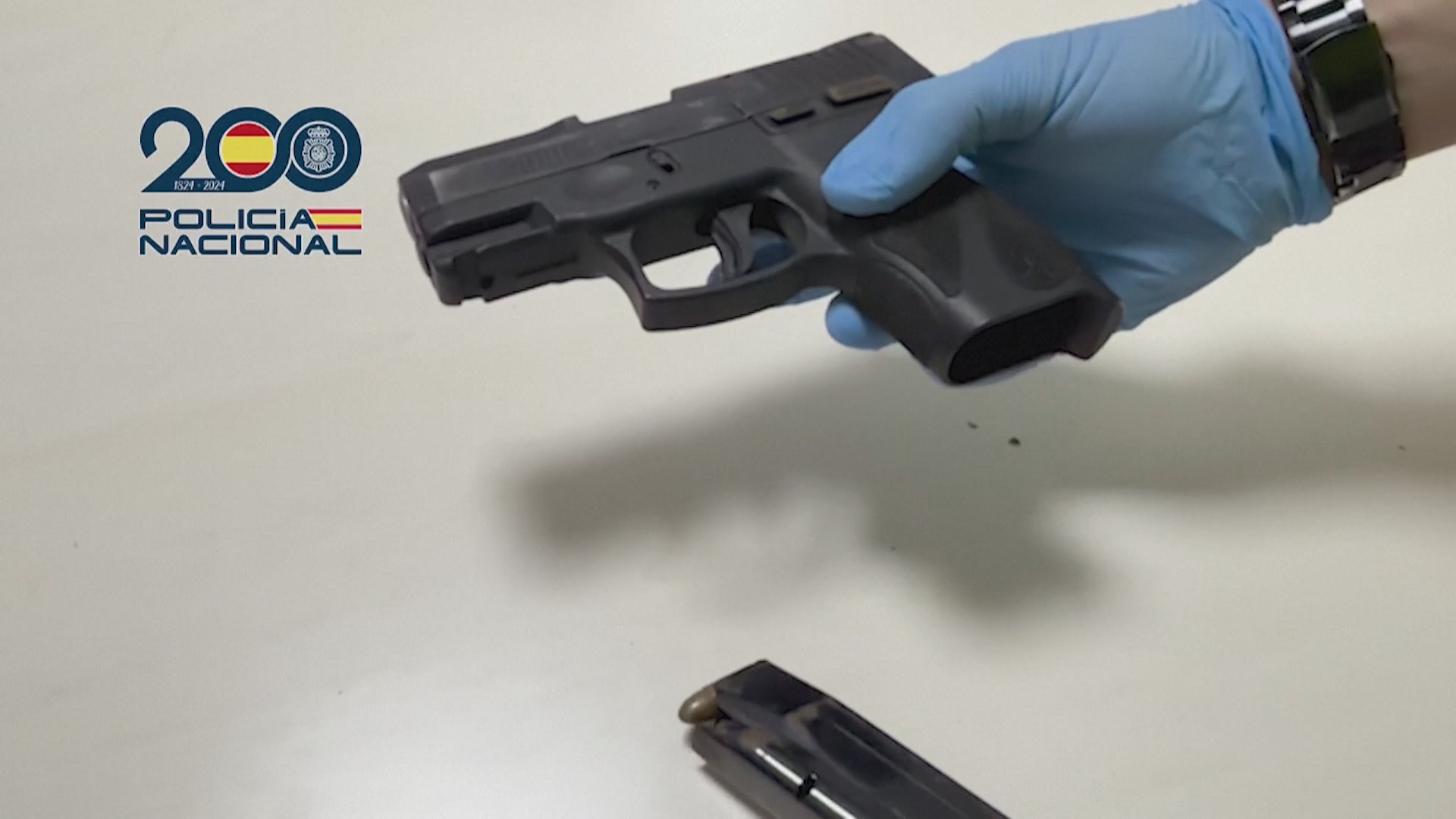 Испанская полиция перехватила в океане крупнейшую партию кокаина