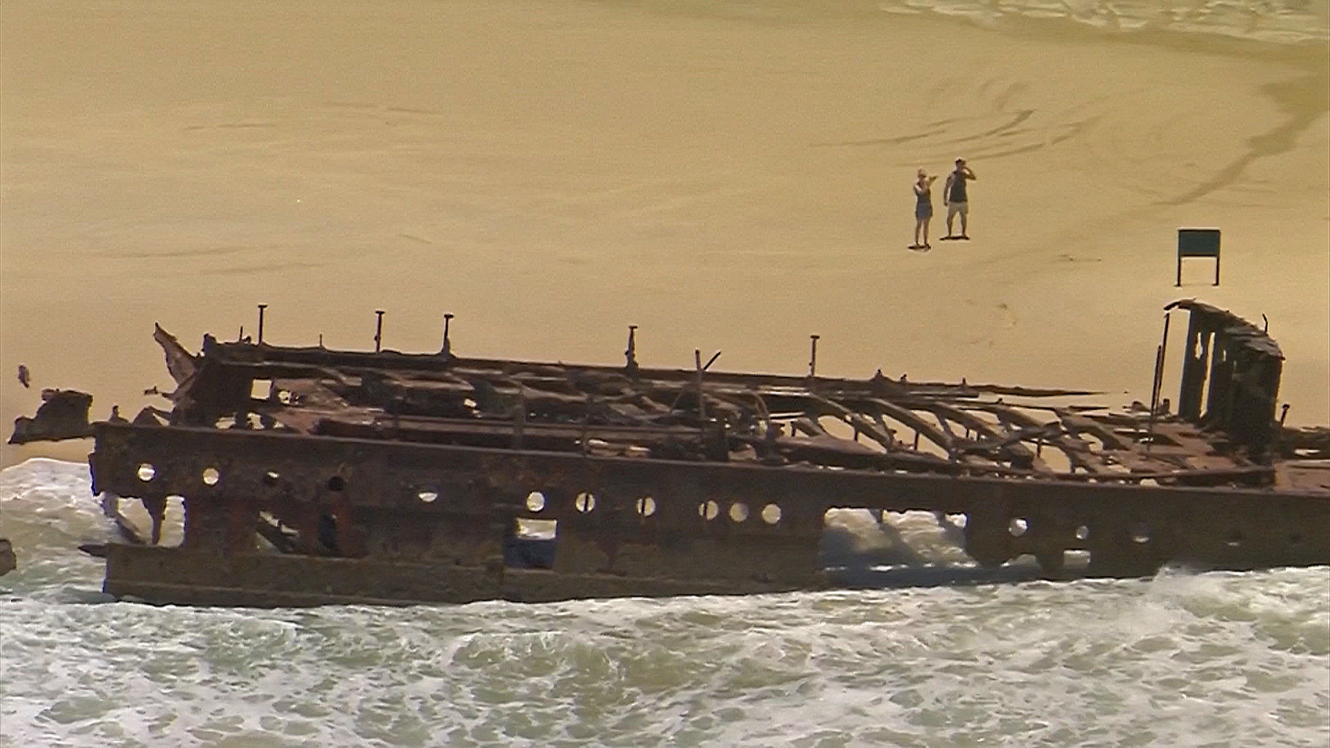 Тело канадской туристки нашли на австралийском острове в окружении динго