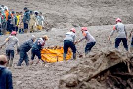 Оползень в Индонезии: уже 17 жертв и более 70 пропавших без вести