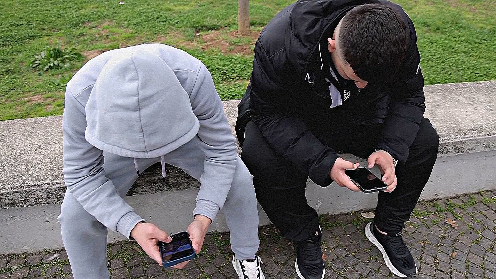 Франция может присоединиться к странам, запретившим соцсети для детей и подростков Франция может присоединиться к странам, запретившим соцсети для детей и подростков