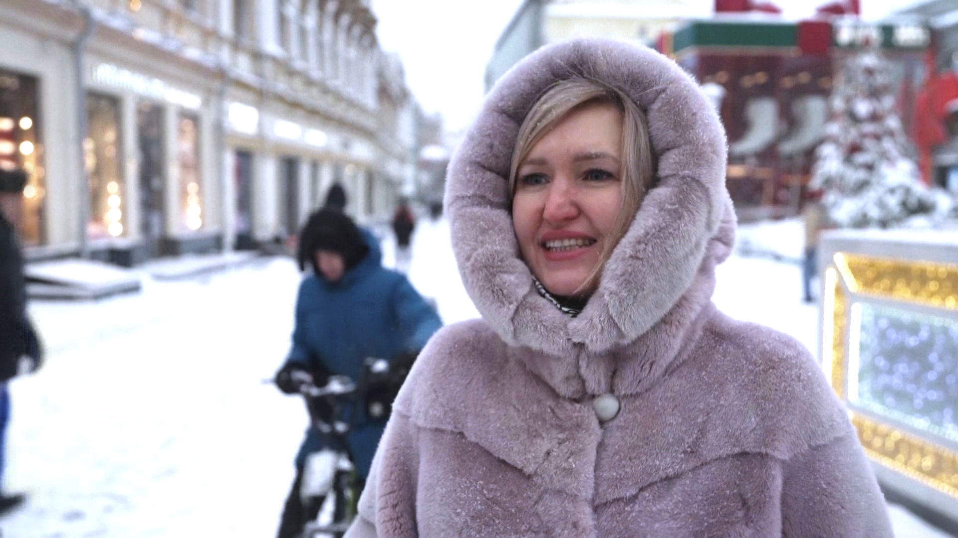 Снегопады в Москве в третий раз за месяц побили рекорд Снегопады в Москве в третий раз за месяц побили рекорд