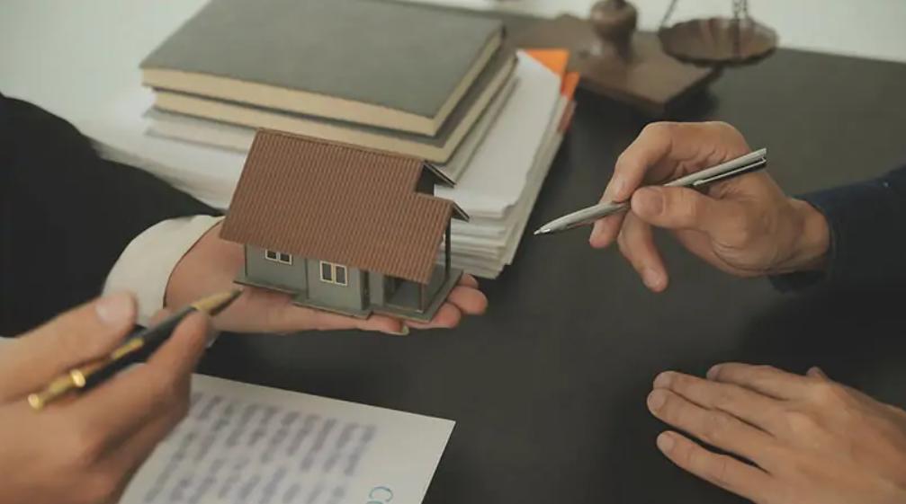 Пропуск срока вступления в наследство: что делать, если вы опоздали к нотариусу?