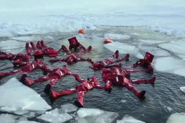 Купание при -20°C: в Москве теперь можно заняться айс-флоатингом