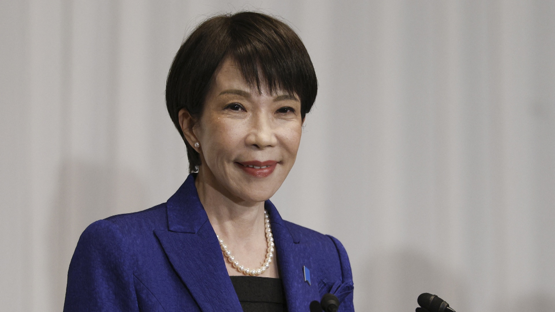 Премьер-министр Японии Такаити нацелилась на конституционную реформу