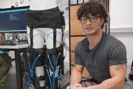 Как экзоскелетные брюки помогут астронавтам выполнять космические миссии